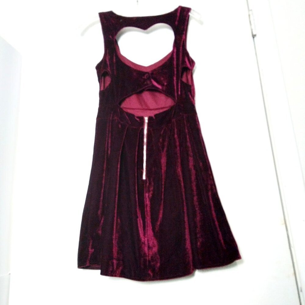 Rehab Fetching Burgundy Velvet  Dress Heart Shaped Back with Side Cut Outs Sz S
